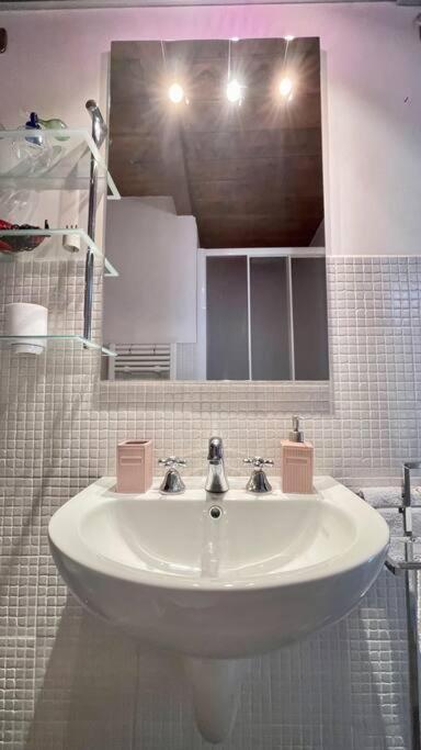 Altana - Loft Sulla Citta Apartamento Parma Exterior foto